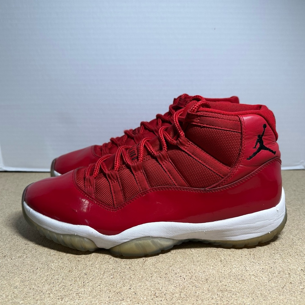 Jordan 11 Retro Win Like 96 Size 10.5m